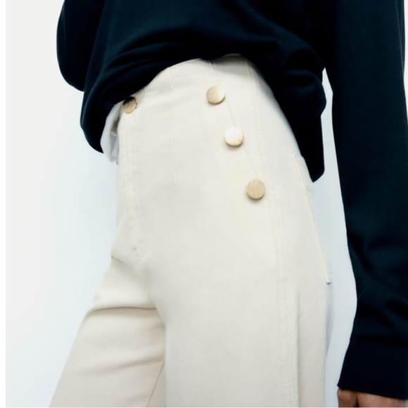 CROPPED WIDE LEG BUTTONED JEANS - Picture 3 of 6